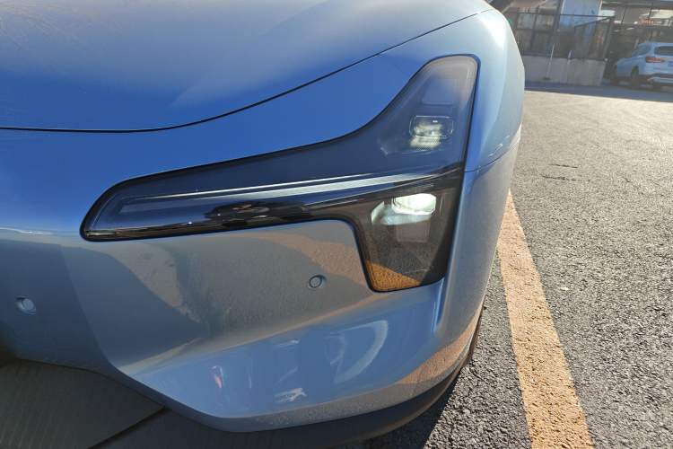 Used XPeng MONA M03 2024 620 with Ultra-Long Range Left Front Headlight