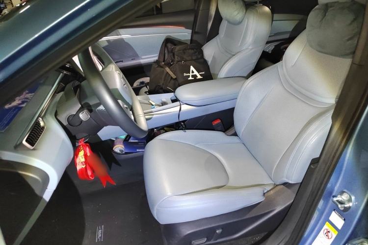Used XPeng MONA M03 2024 620 with Ultra-Long Range Left Front Seat