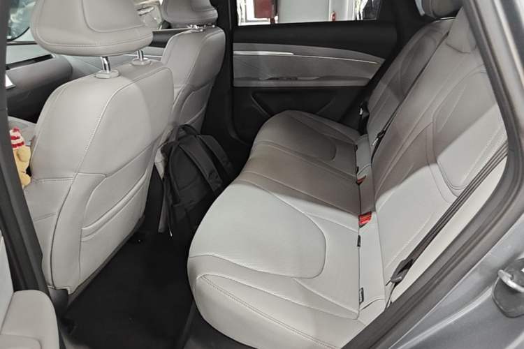 Used XPeng MONA M03 2024 620 with Ultra-Long Range Left Rear Seat