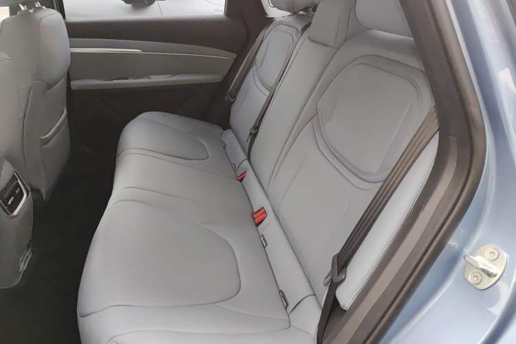 Used XPeng MONA M03 2024 620 with Ultra-Long Range Left Rear Seat