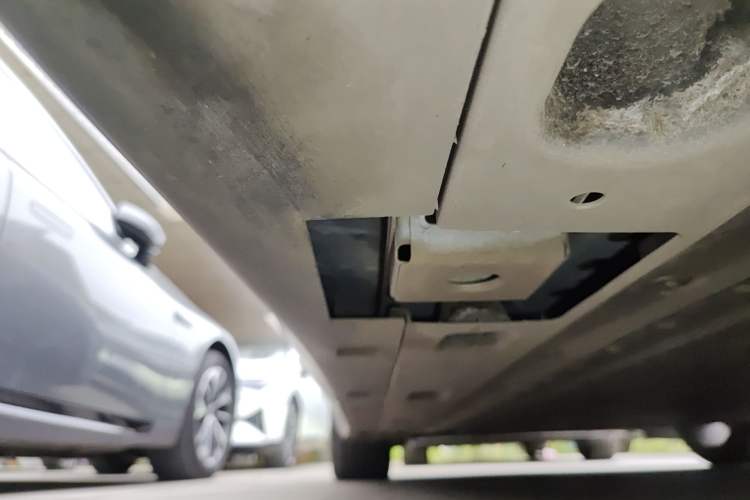 Used XPeng MONA M03 2024 620 with Ultra-Long Range Left Side Sill