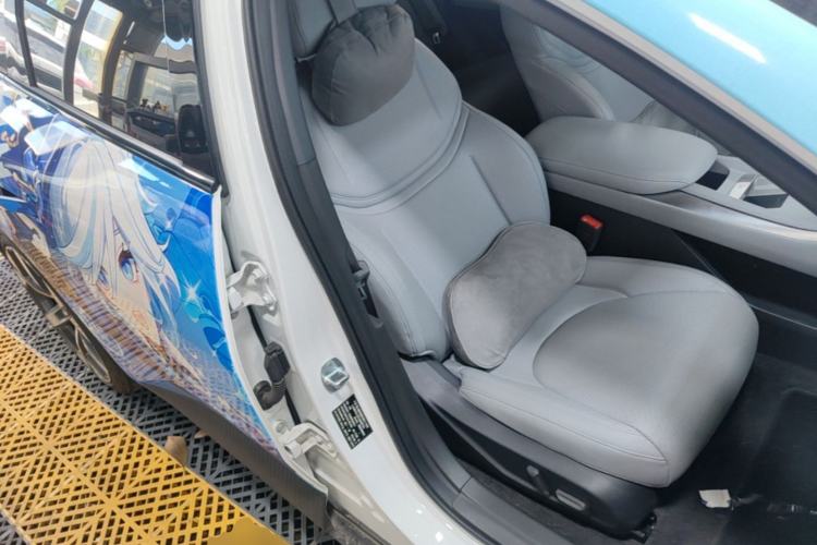 Used XPeng MONA M03 2024 620 with Ultra-Long Range Right Front Seat