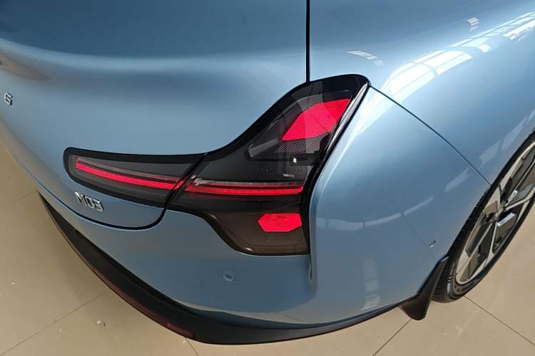 Used XPeng MONA M03 2024 620 with Ultra-Long Range Right Rear Taillight