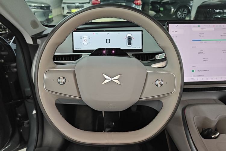 Used XPeng MONA M03 2024 620 with Ultra-Long Range Steering Wheel