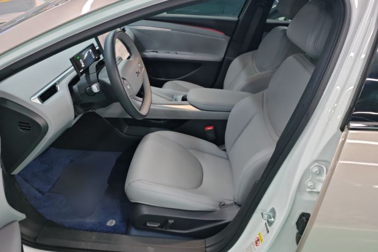 Used XPeng MONA M03 2024 620 with Ultra-Long Range Left Front Seat