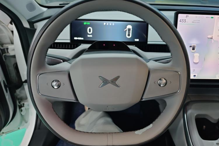 Used XPeng MONA M03 2024 620 with Ultra-Long Range Steering Wheel