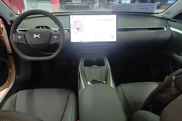 Used XPeng MONA M03 2024 620 with Ultra-Long Range Center Console