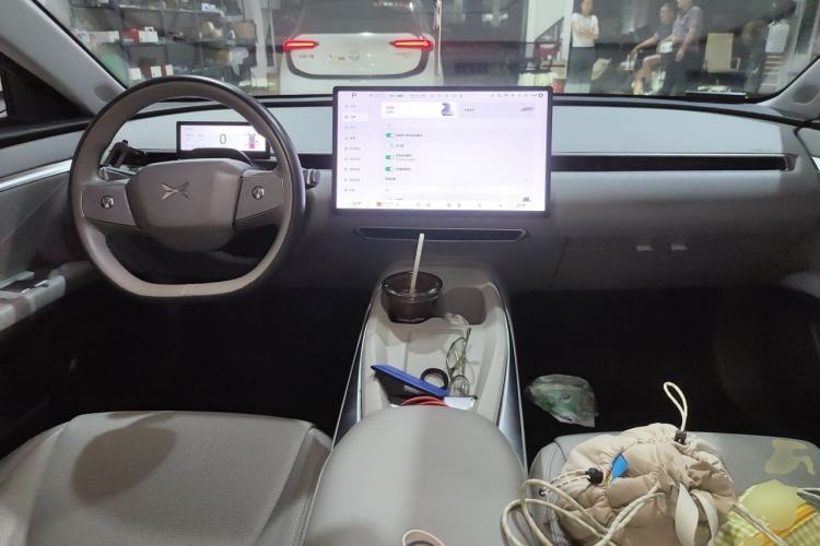 Used XPeng MONA M03 2024 620 with Ultra-Long Range Center Console