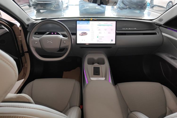 Used XPeng MONA M03 2024 620 with Ultra-Long Range Center Console