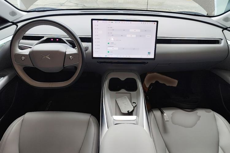 Used XPeng MONA M03 2024 515 Long-Range Center Console