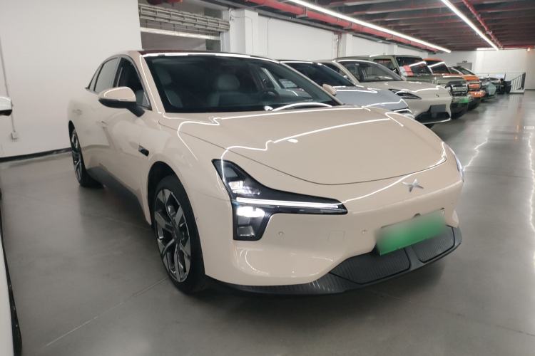 Used XPeng MONA M03 2024 620 with Ultra-Long Range Exterior 2
