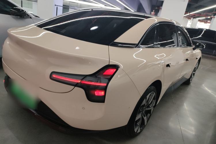 Used XPeng MONA M03 2024 620 with Ultra-Long Range Exterior 5