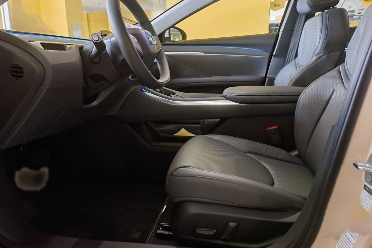 Used XPeng MONA M03 2024 620 with Ultra-Long Range Interior 1