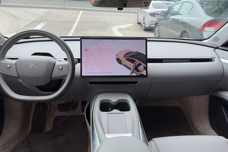Used XPeng MONA M03 2024 620 with Ultra-Long Range Interior 2