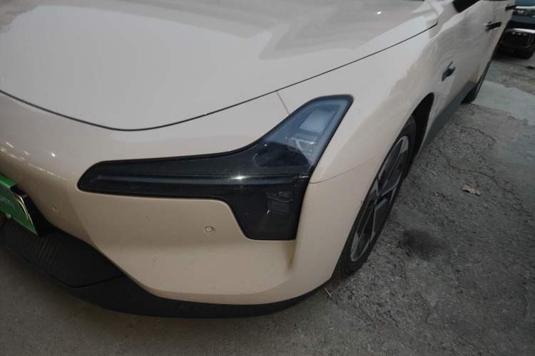 Used XPeng MONA M03 2024 620 with Ultra-Long Range Left Front Headlight