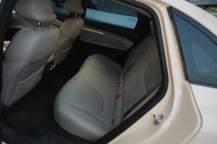 Used XPeng MONA M03 2024 620 with Ultra-Long Range Left Rear Seat