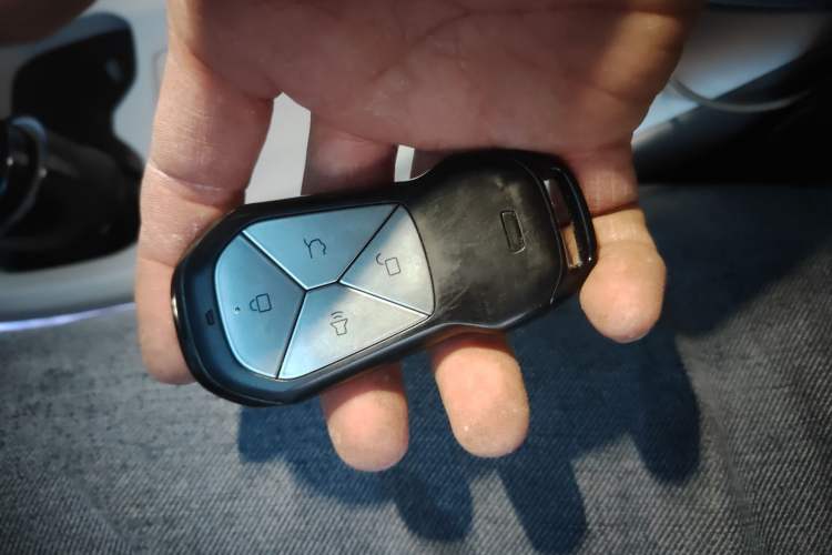 Used XPeng MONA M03 2024 620 with Ultra-Long Range Vehicle Key