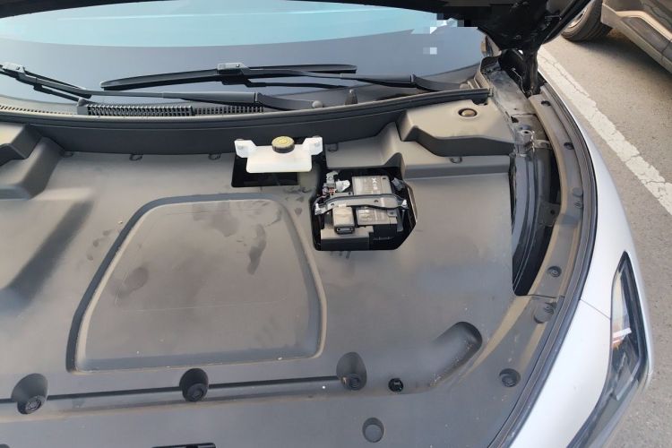 Used XPeng MONA M03 2024 620 with Ultra-Long Range Engine Bay Left