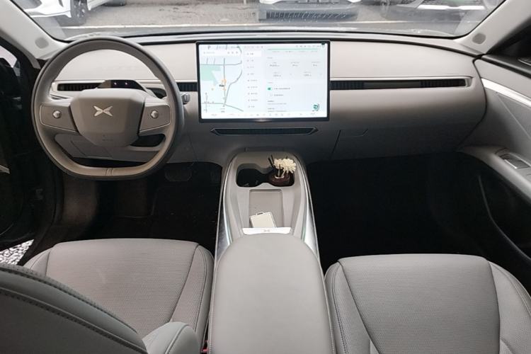 Used XPeng MONA M03 2024 620 with Ultra-Long Range Center Console