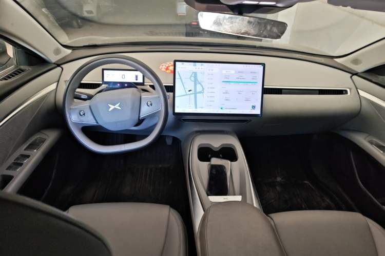 Used XPeng MONA M03 2024 515 Long-Range Center Console