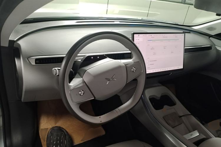 Used XPeng MONA M03 2024 620 with Ultra-Long Range Center Console