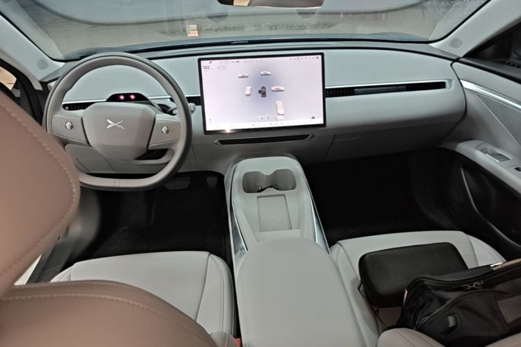 Used XPeng MONA M03 2024 515 Long-Range Center Console