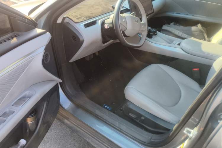 Used XPeng MONA M03 2024 620 with Ultra-Long Range Driver Seat