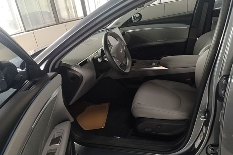 Used XPeng MONA M03 2024 620 with Ultra-Long Range Driver Seat