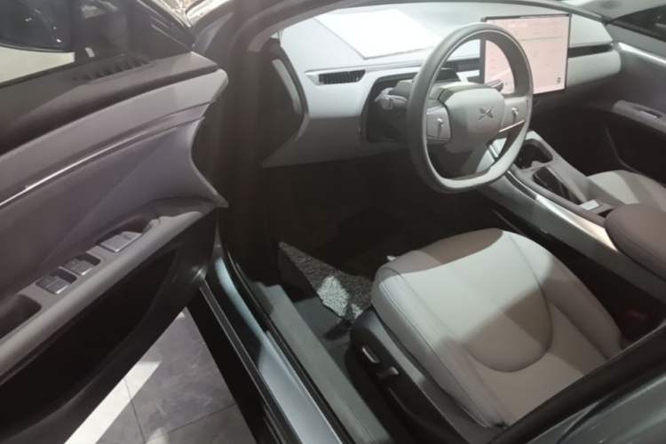 Used XPeng MONA M03 2024 515 Long-Range Driver Seat