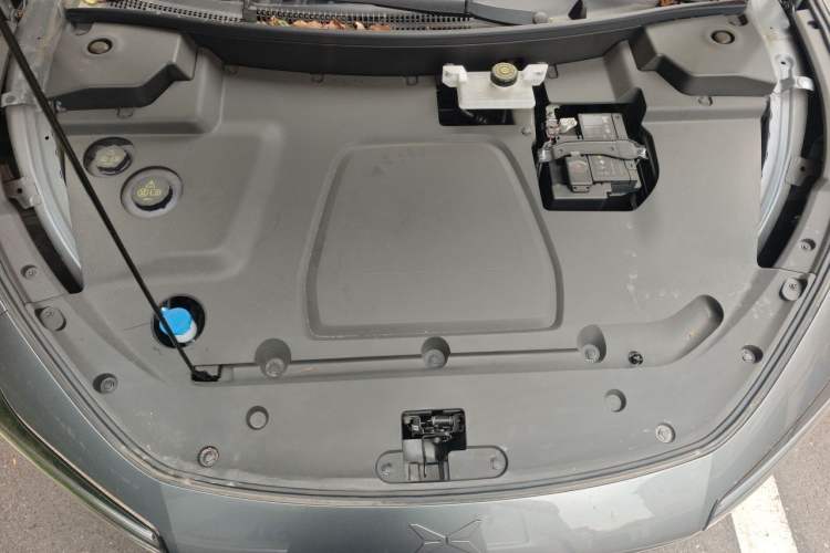 Used XPeng MONA M03 2024 620 with Ultra-Long Range Engine Bay