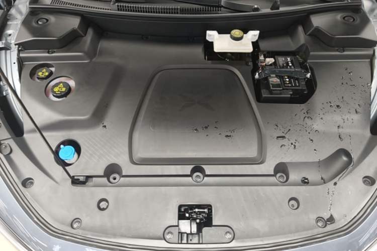 Used XPeng MONA M03 2024 515 Long-Range Engine Bay