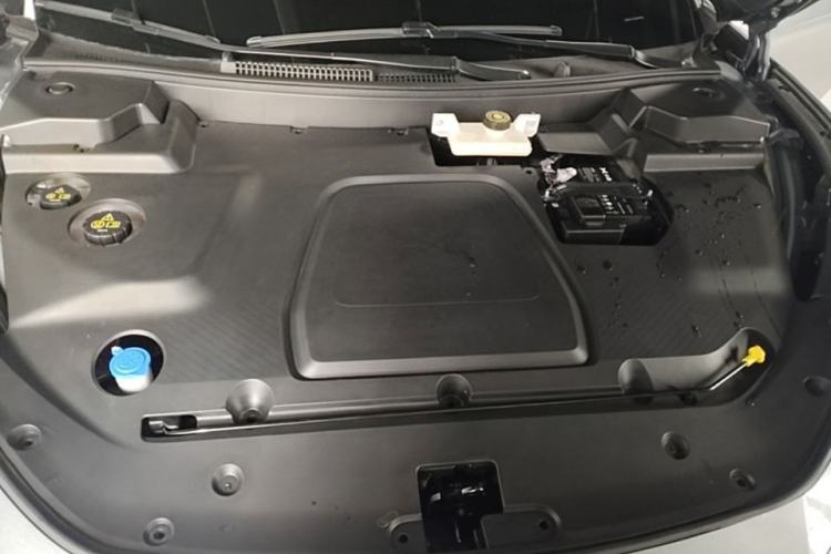 Used XPeng MONA M03 2024 620 with Ultra-Long Range Engine Bay