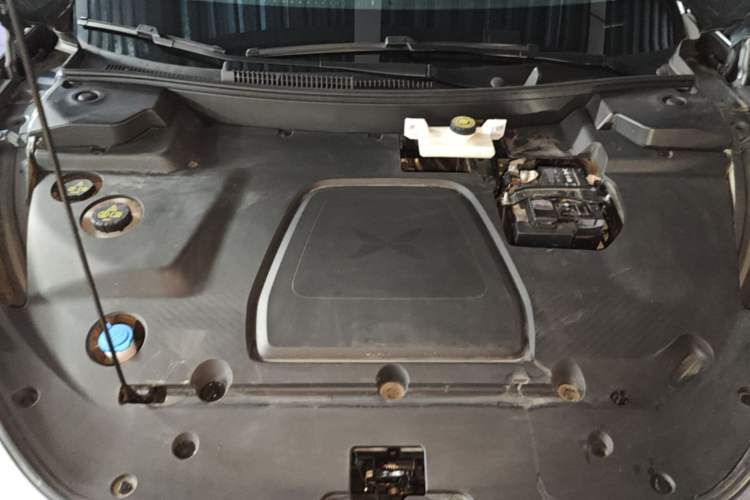 Used XPeng MONA M03 2024 620 with Ultra-Long Range Engine Bay