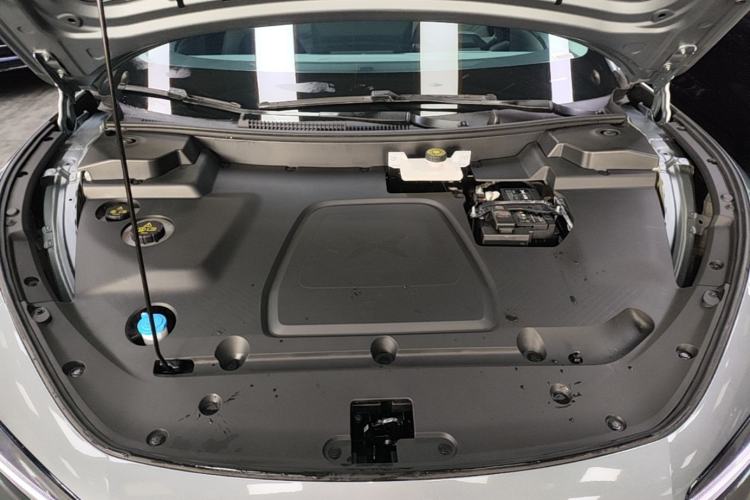 Used XPeng MONA M03 2024 620 with Ultra-Long Range Engine Bay