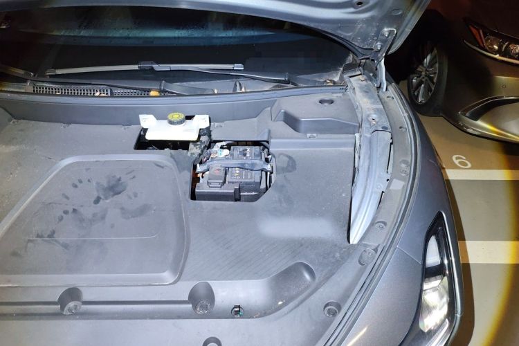 Used XPeng MONA M03 2024 620 with Ultra-Long Range Engine Bay Left
