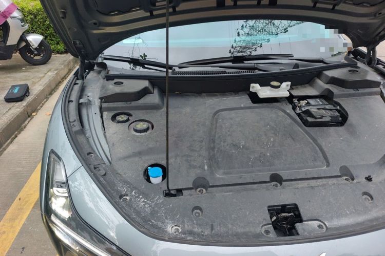 Used XPeng MONA M03 2024 620 with Ultra-Long Range Engine Bay Right