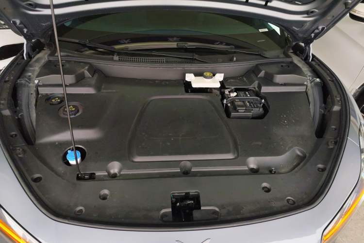 Used XPeng MONA M03 2024 620 with Ultra-Long Range Engine Bay