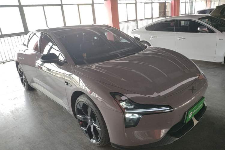 Used XPeng MONA M03 2024 620 with Ultra-Long Range Exterior 1