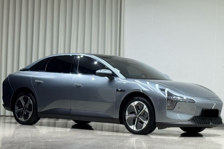 Used XPeng MONA M03 2024 515 Long-Range Exterior 1