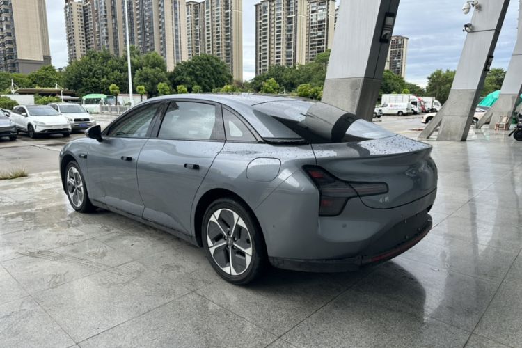 Used XPeng MONA M03 2024 620 with Ultra-Long Range Exterior 3