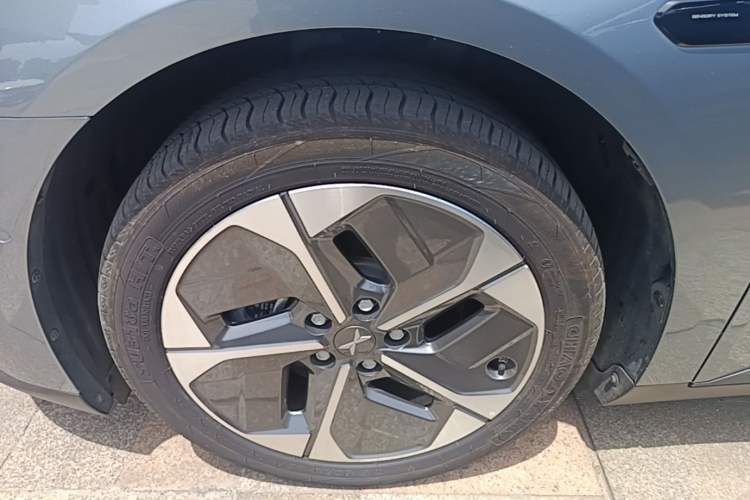 Used XPeng MONA M03 2024 515 Long-Range Exterior 4