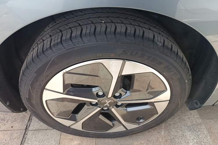 Used XPeng MONA M03 2024 515 Long-Range Exterior 5