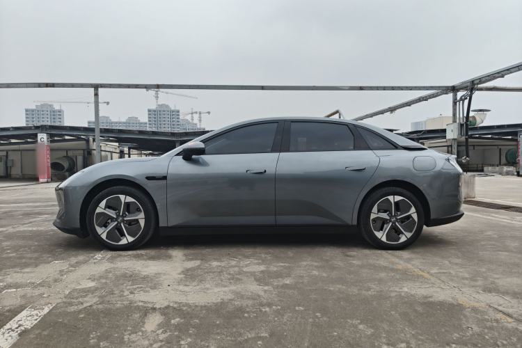 Used XPeng MONA M03 2024 620 with Ultra-Long Range Exterior 5