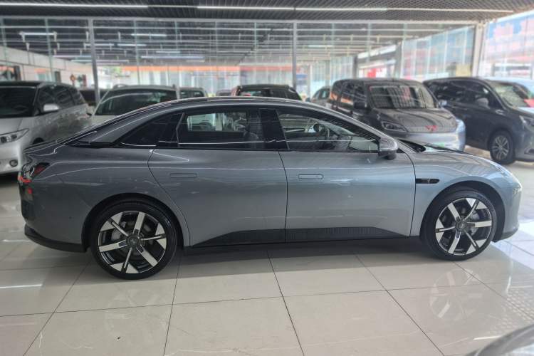 Used XPeng MONA M03 2024 515 Long-Range Exterior 6