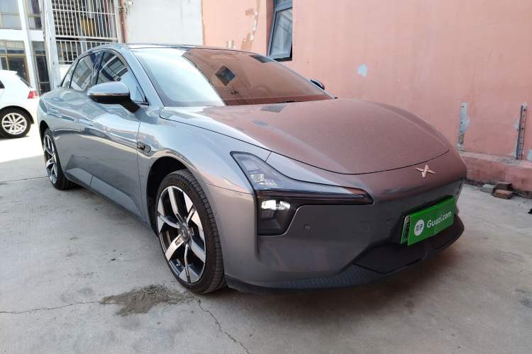 Used XPeng MONA M03 2024 620 with Ultra-Long Range Front Right 45 Deg