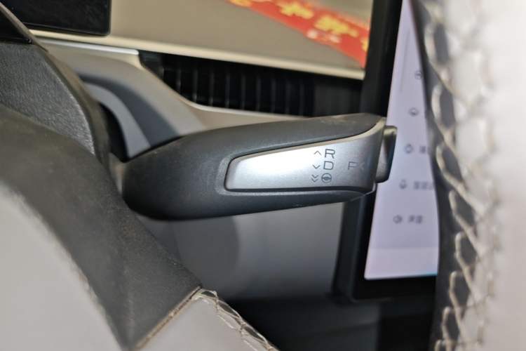 Used XPeng MONA M03 2024 515 Long-Range Gear Lever