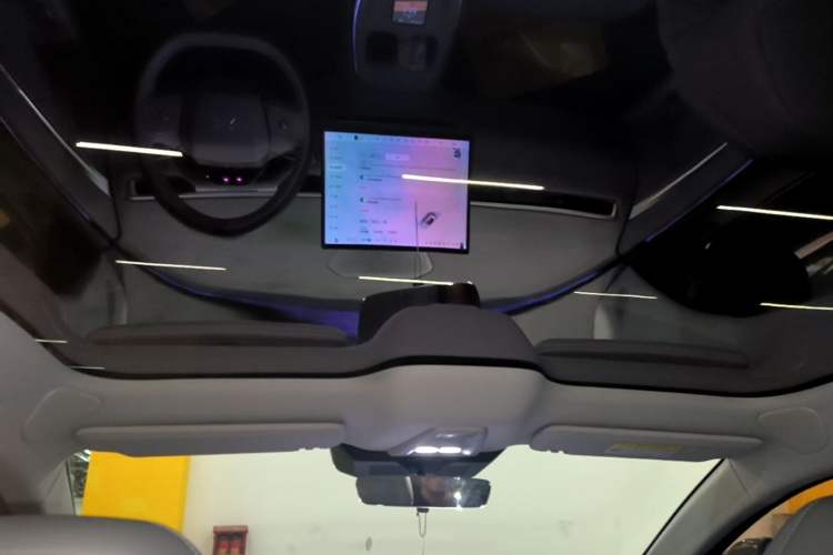 Used XPeng MONA M03 2024 620 with Ultra-Long Range Headliner