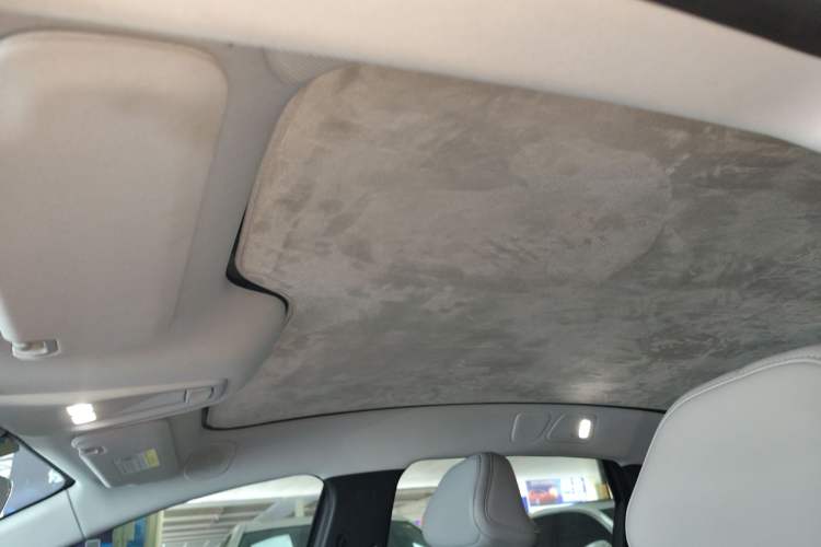 Used XPeng MONA M03 2024 620 with Ultra-Long Range Headliner