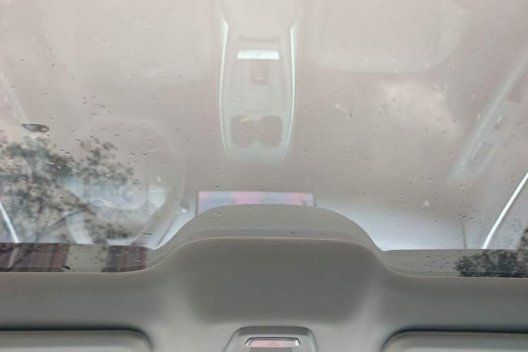 Used XPeng MONA M03 2024 620 with Ultra-Long Range Headliner