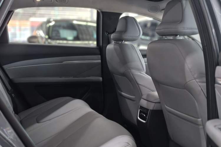 Used XPeng MONA M03 2024 515 Long-Range Interior 3